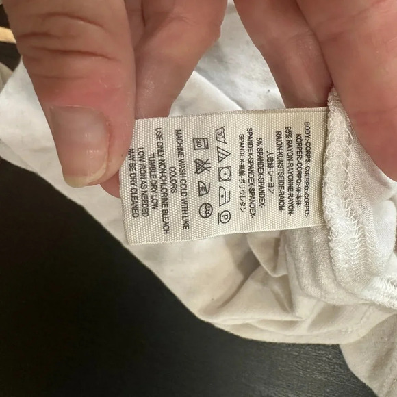 MICHAEL STARS White & Slight Shimmer Elevated Basic Tank Top - One Size - Picture 6 of 8